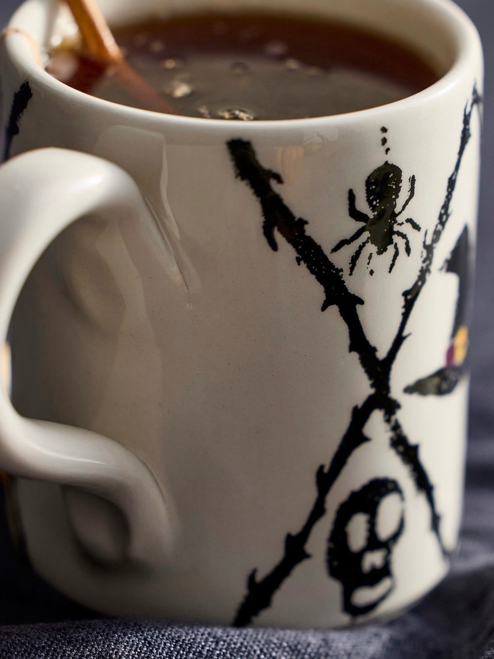 Exclusive Anthropologie Halloween Icon Lattice Mug 16oz - Picture 2 of 2